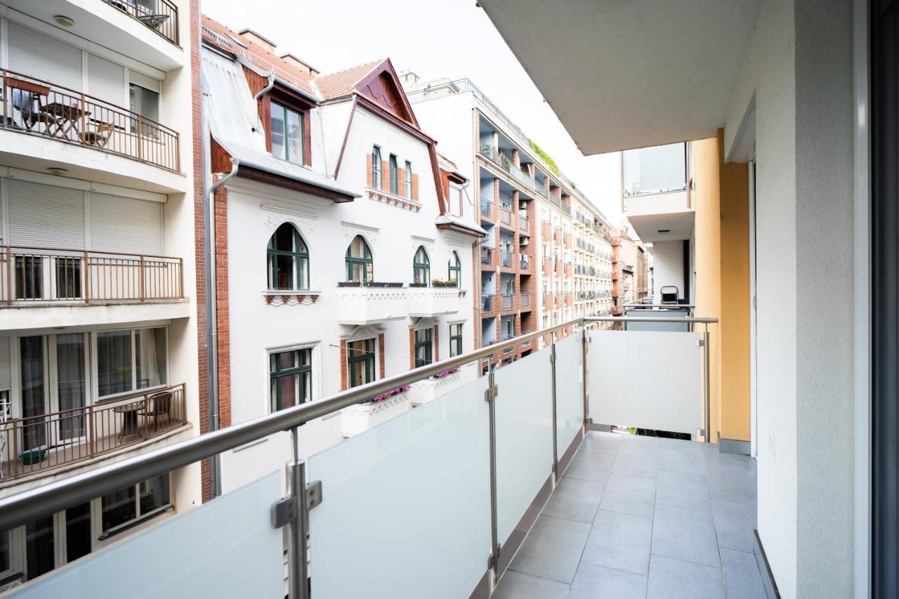 Vig Apartment - With Private Parking Budapeşte Dış mekan fotoğraf